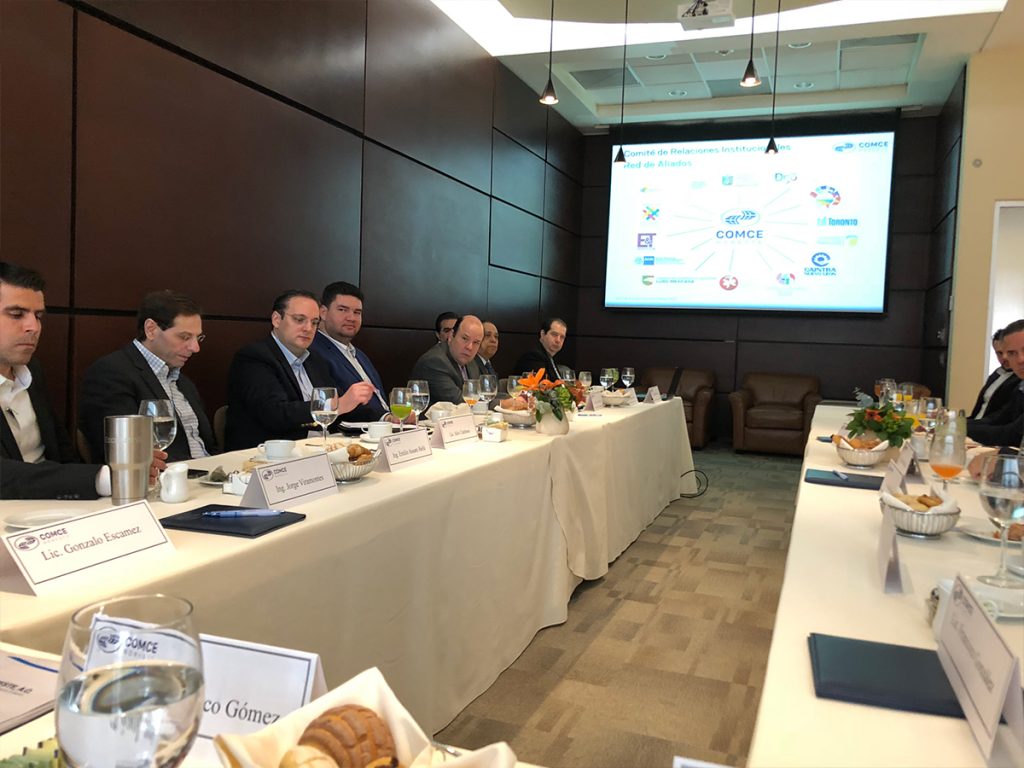 El 9 de marzo el Dr. Eugenio José Reyes Guzmán tuvo la oportunidad de presentar ante el Consejo de COMCE Noreste el trabajo realizado por el WTC Monterrey - UANL