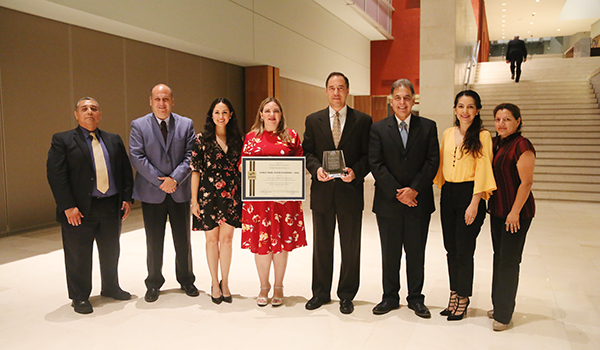 UANL recibe el Premio al Mérito Exportador 2019