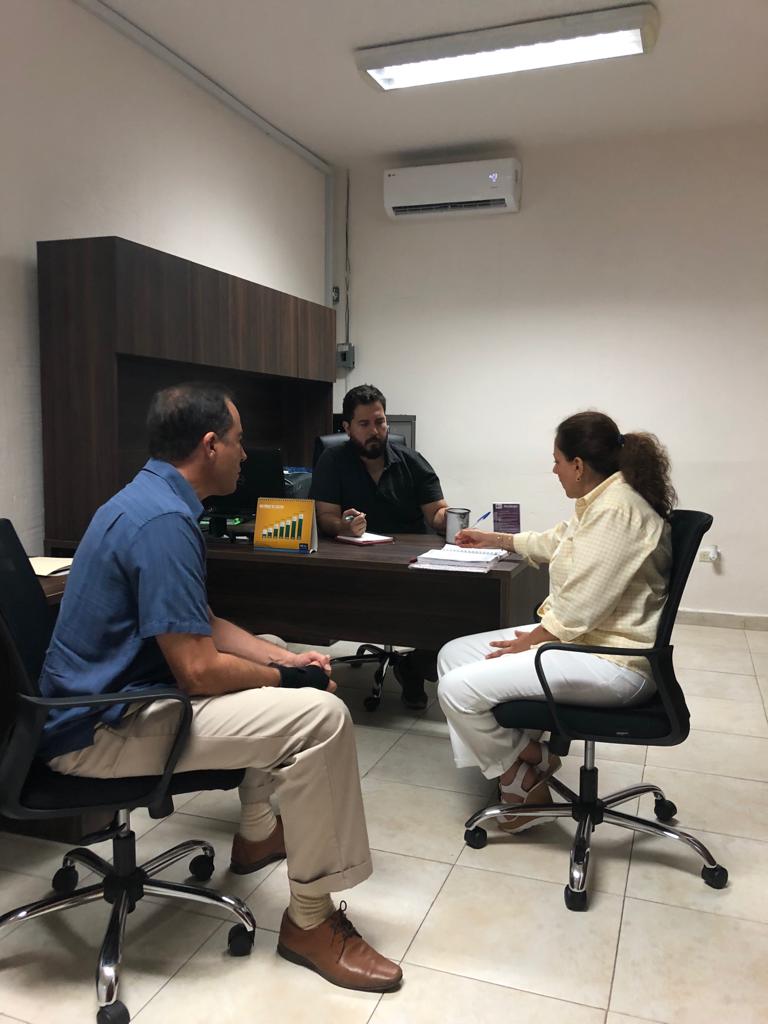 Reunión con el Instituto del Adulto Mayor