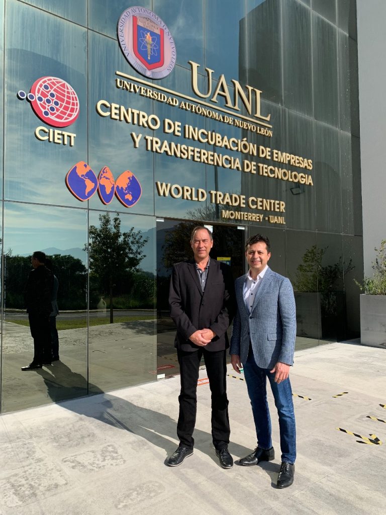 Visita de Jim Montelongo de la empresa EngineeringPeople