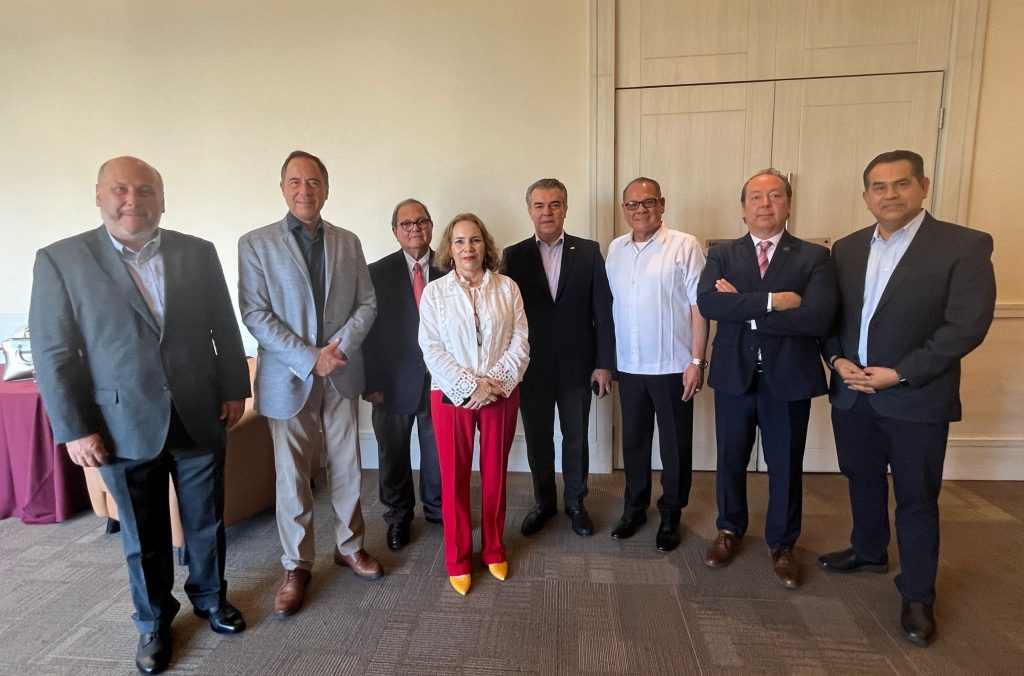 Cumbre De Negocios de PHARR