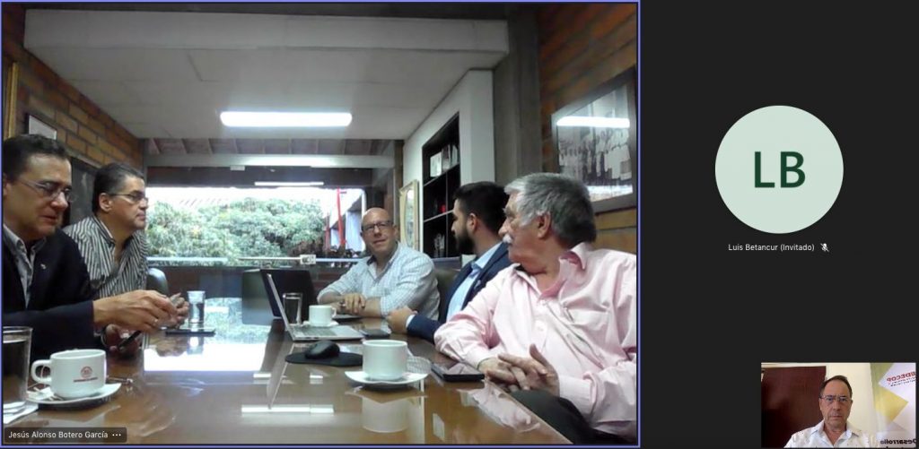 La Universidad de Medellín conversó con el World Trade Center Monterrey - UANL