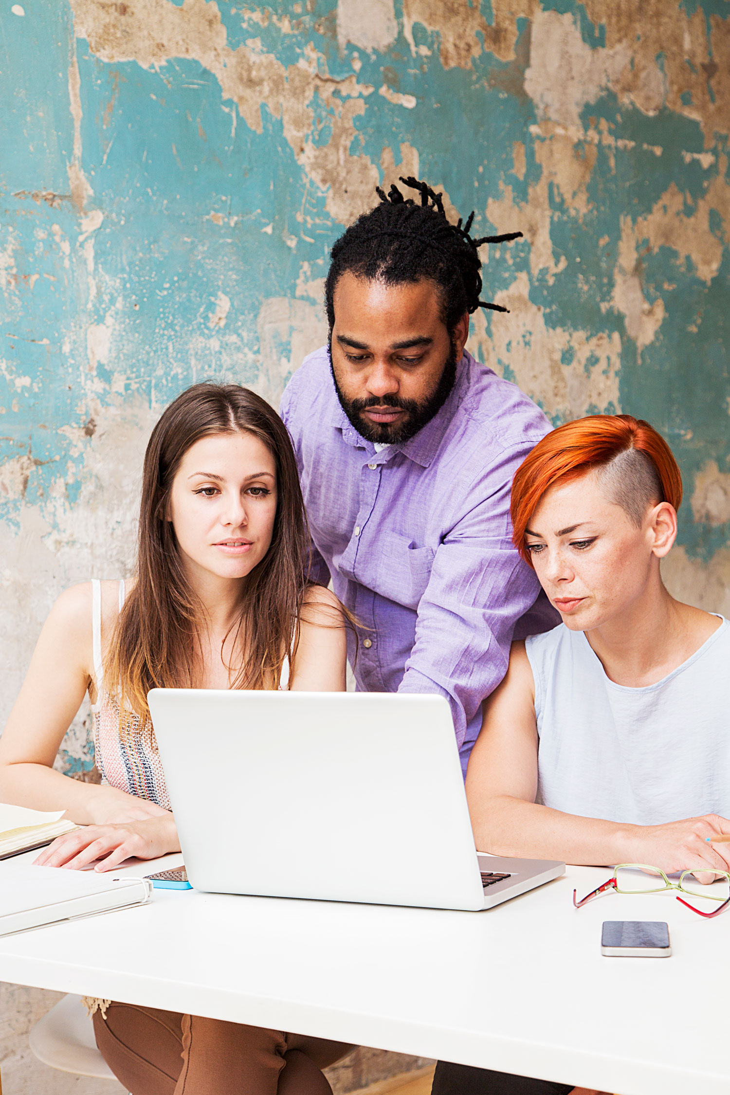 Cursos Online y presenciales para MIPYMES. Qué son y cómo elegir el ideal